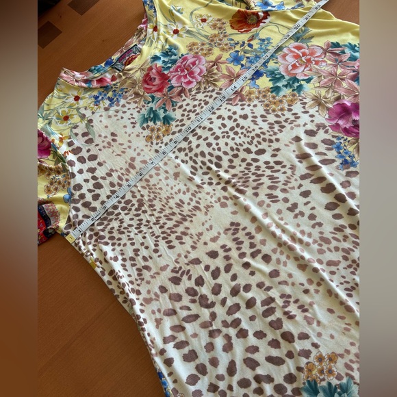 Johnny Was Size Large Short Sleeve Wildflower Favorite Tee - Picture 5 of 9